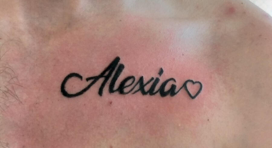 Татуировка име със сърце | Eliz Tattoo Studio