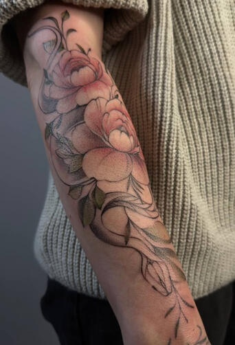 Цветя татуировка цветя | Eliz Tattoo Studio