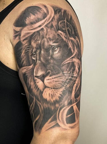Лъв Реализъм - Лъв | Eliz Tattoo Studio